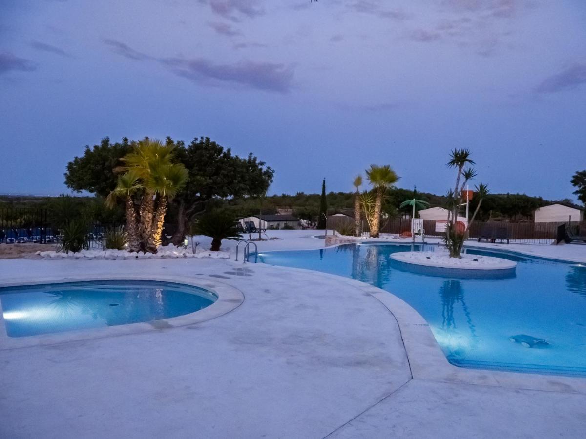 Camping L'Orangeraie Cálig Esterno foto